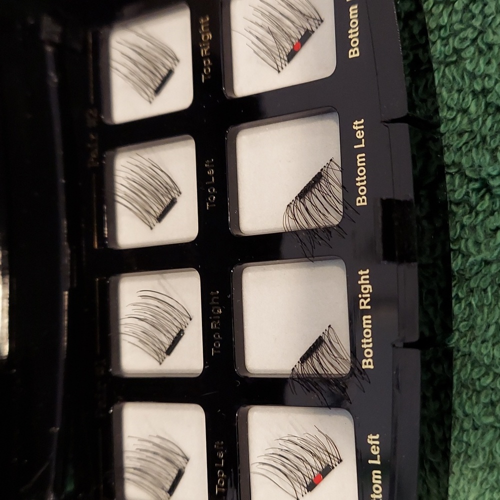 Lashes - Picture 3 of 3